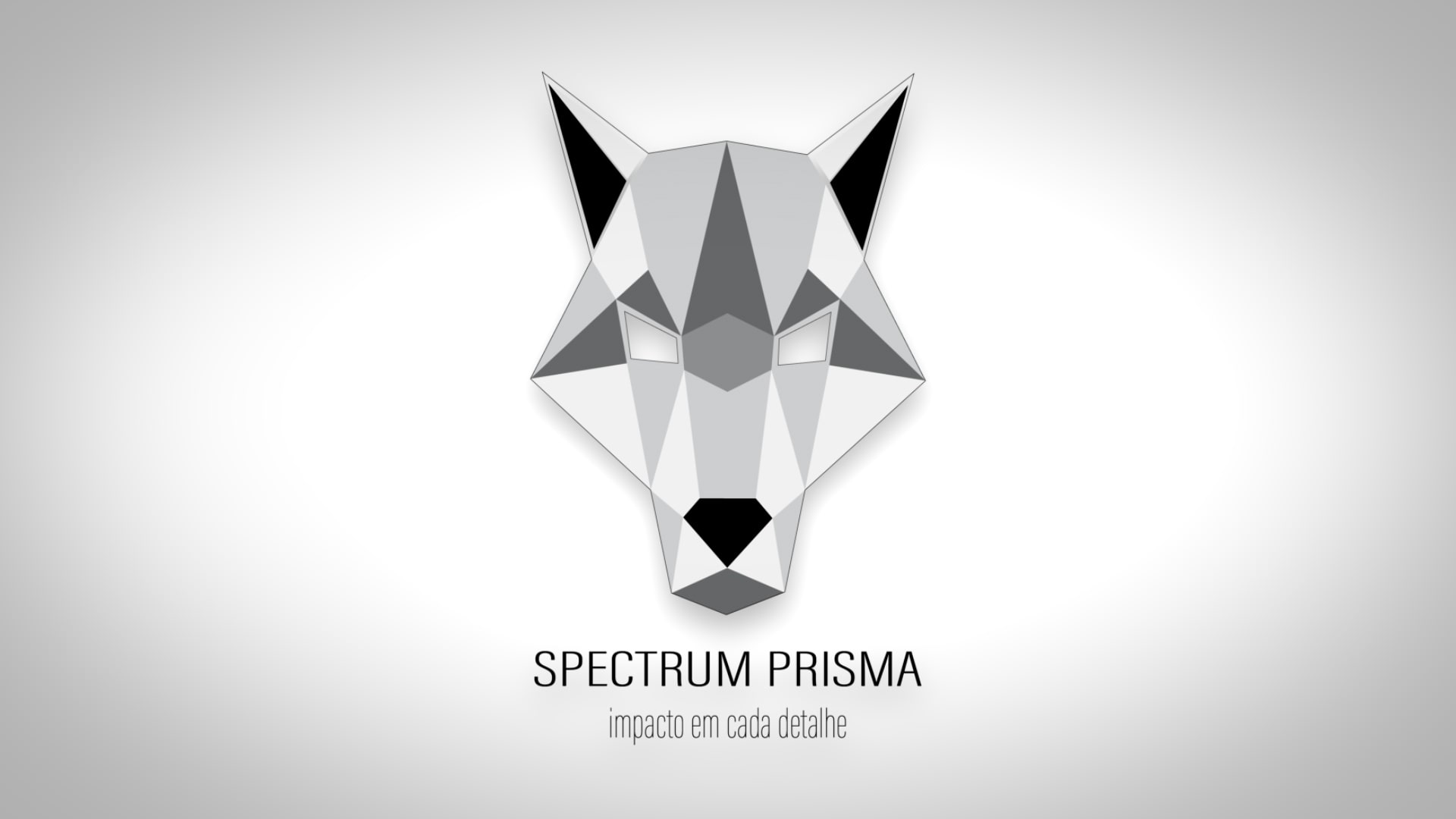 Logótipo SPECTRUM PRISMA: lobo geométrico e lema impacto em cada detalhe